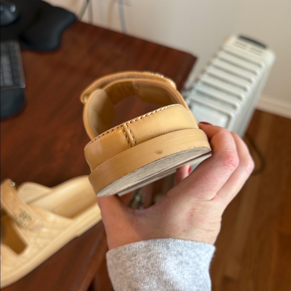 Chanel quilted dad sandals. Size 40 - Picture 9 of 13